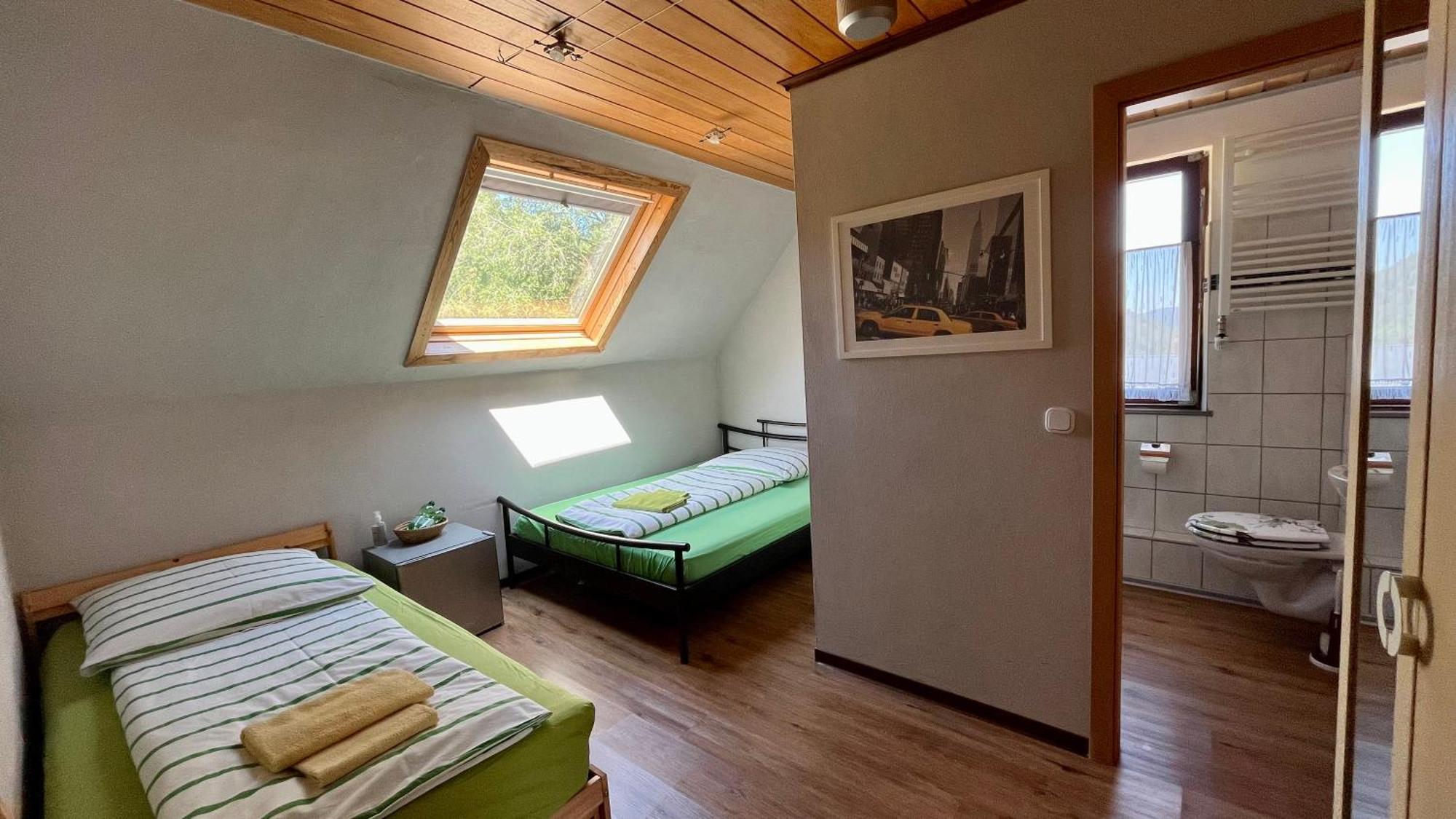 Bed & Breakfast Franky House Am Nuerburgring