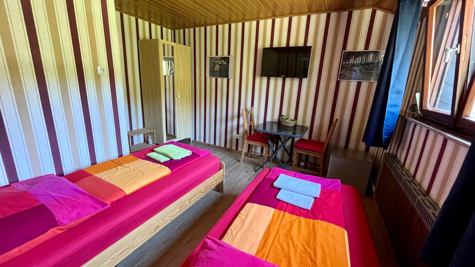 Bed & Breakfast Franky House Am Nuerburgring Quiddelbach