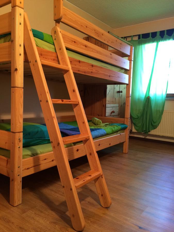 Franky House Am Nuerburgring Bed & Breakfast Quiddelbach