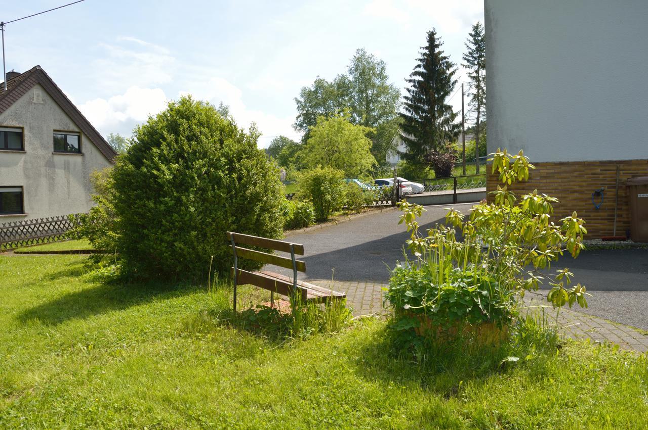 Bed & Breakfast Franky House Am Nuerburgring